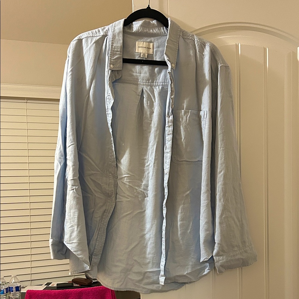 American Eagle Outfitters Light Blue Casual Button Down Shirt